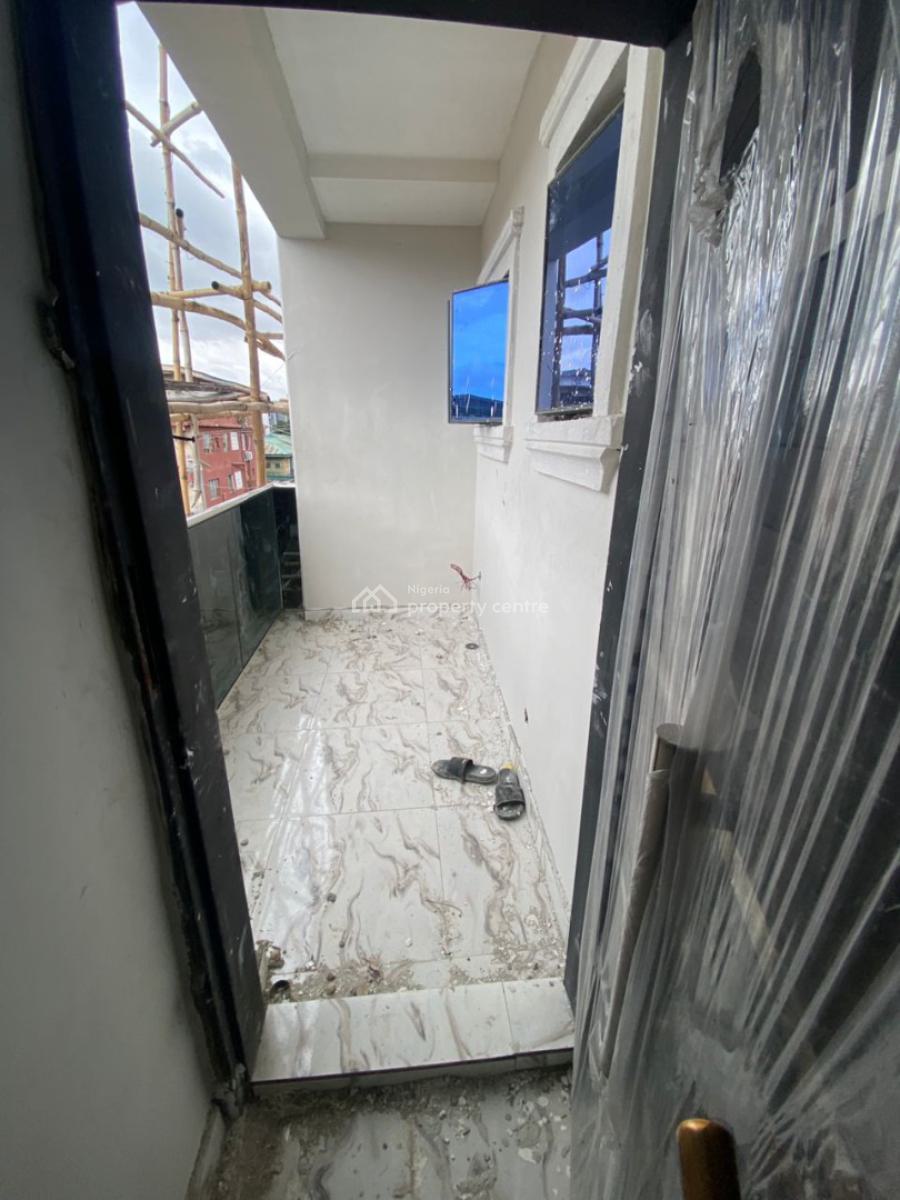Newly Built and Exceptionally Spacious Luxury 2-bedroom Flat (upstairs, Ayilara Street, Ojuelegba, Surulere, Lagos, House for Rent