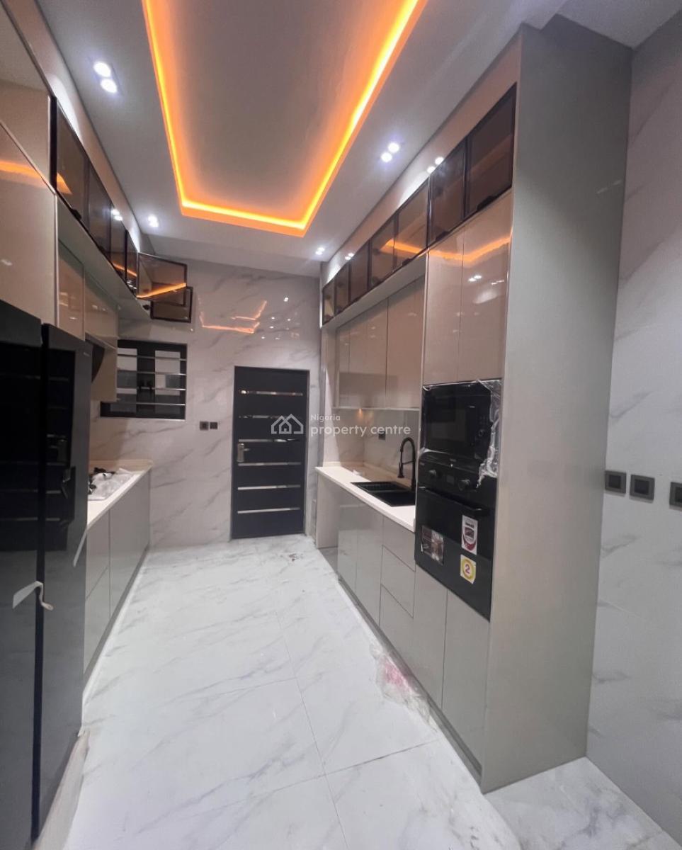 Stunning 5 Bedroom Detached Duplex with Swimming Pool and Bq, Ologolo, Ologolo, Lekki, Lagos, Detached Duplex for Sale