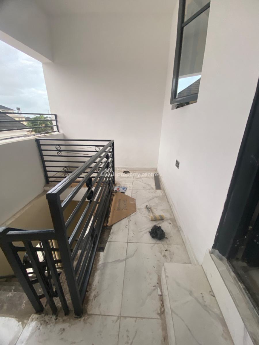 Spacious Penthouse in Access Control Estate, Peninsula Garden Estate, Olokonla, Ajah, Lagos, Mini Flat (room and Parlour) for Rent