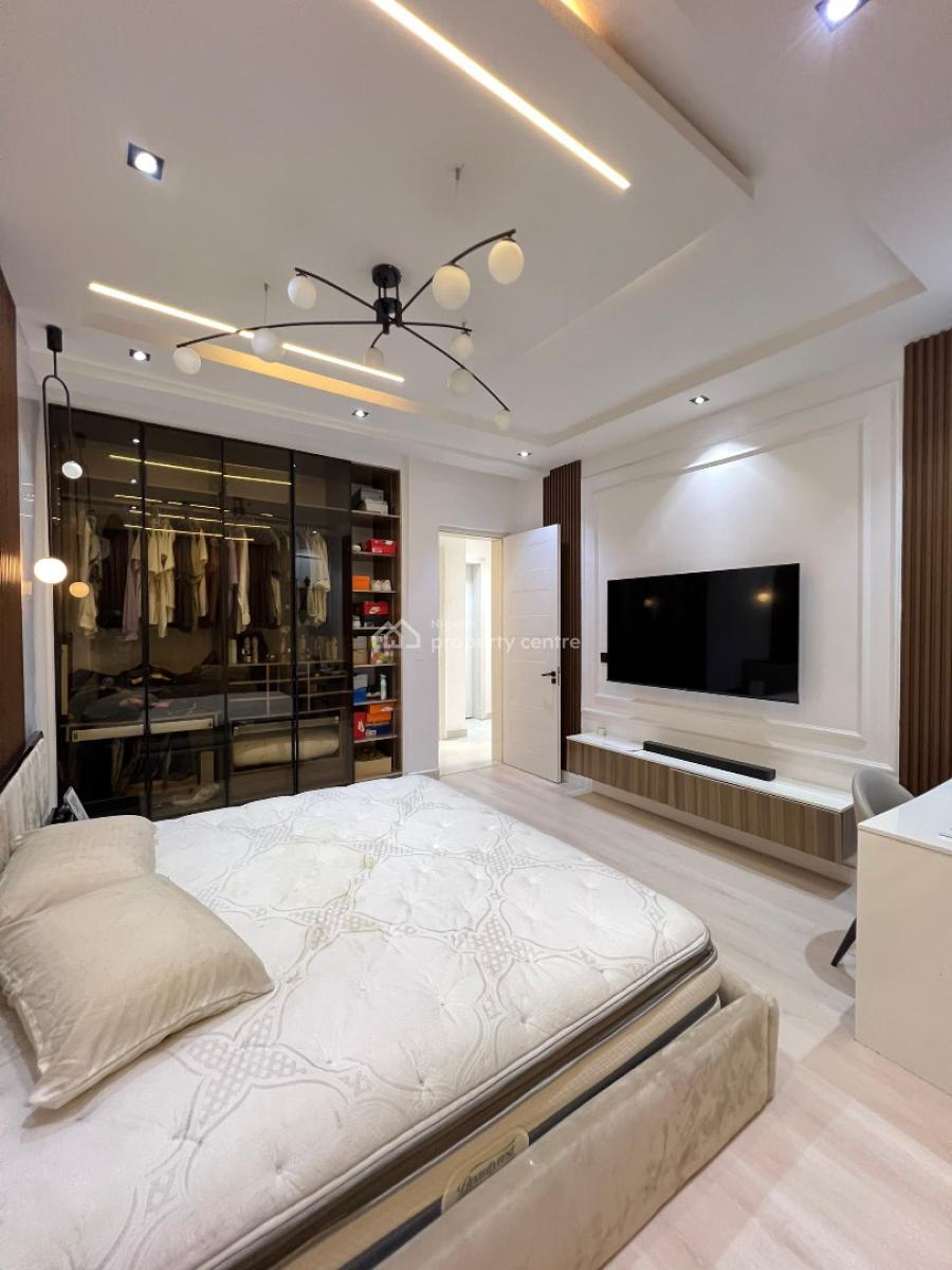 Luxuriously Built 2bedroom Apartment with Bq, Ologolo, Lekki, Lagos, Flat / Apartment for Sale