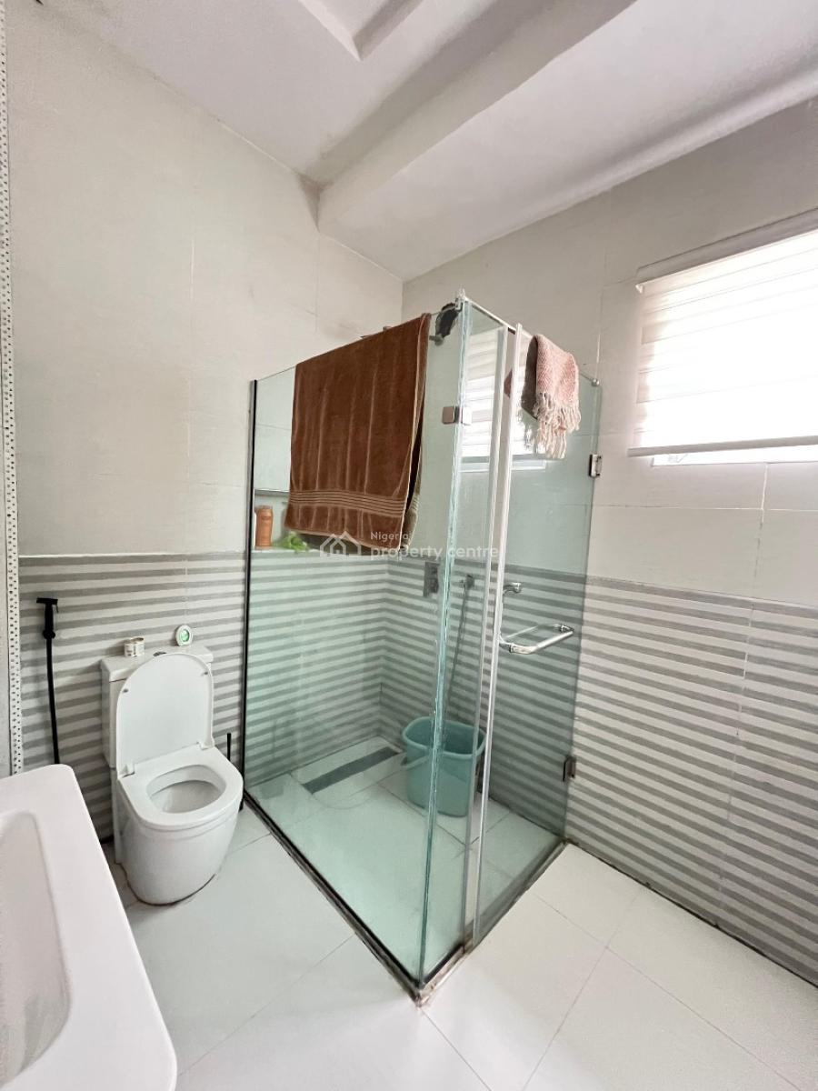 Luxuriously Built 2bedroom Apartment with Bq, Ologolo, Lekki, Lagos, Flat / Apartment for Sale
