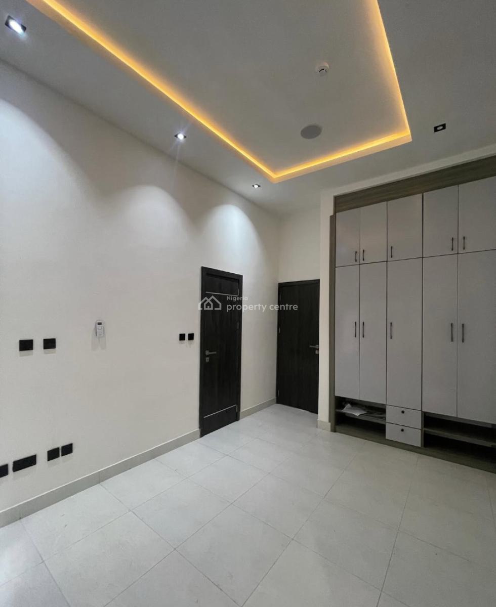 2bedroom Apartment with Bq, Lekki Phase One, Lekki Phase 1, Lekki, Lagos, Flat / Apartment for Rent