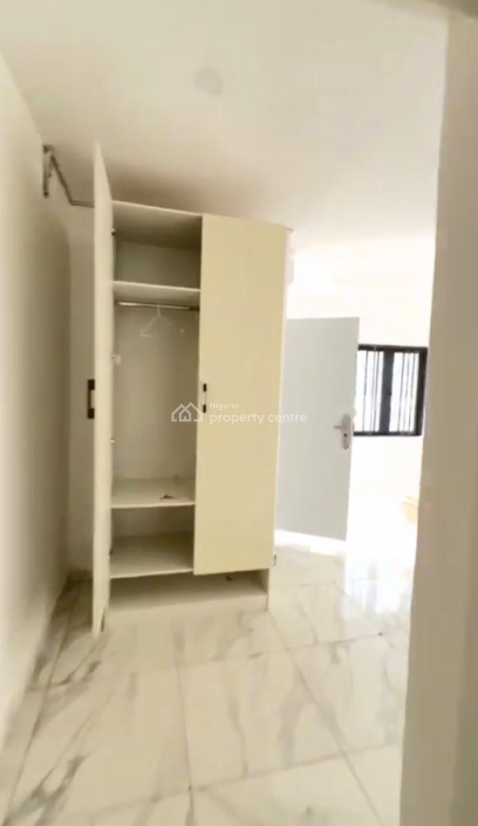 Luxury Clean 2 Bedroom Flat, 2nd Floor,with Inverter&gen,tarred Rd, By Coza, Guzape District, Abuja, Flat / Apartment for Rent