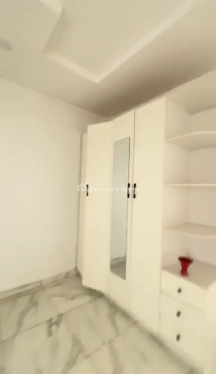 Luxury Clean 2 Bedroom Flat, 2nd Floor,with Inverter&gen,tarred Rd, By Coza, Guzape District, Abuja, Flat / Apartment for Rent