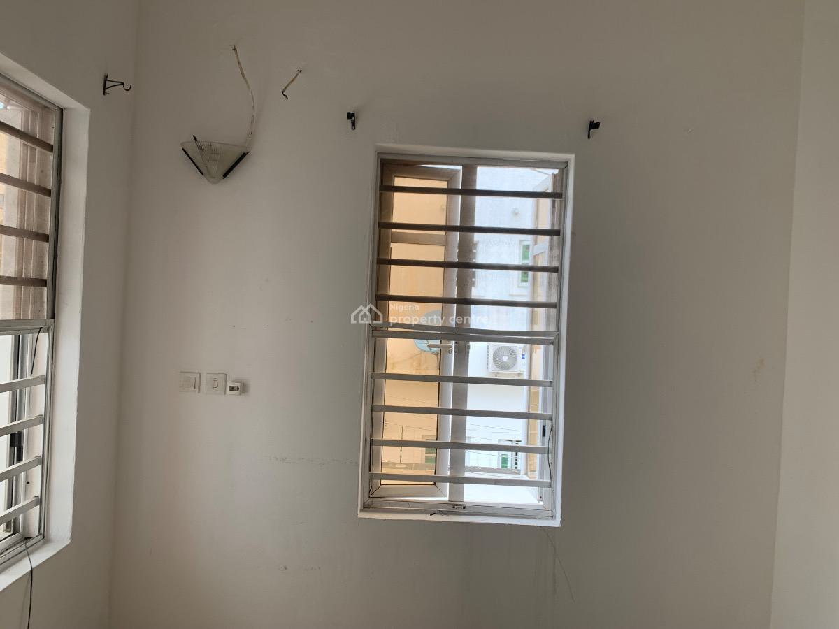 Shared Apartment, Ikota Royal View Estate, Lekki, Lagos, Self Contain (single Rooms) for Rent