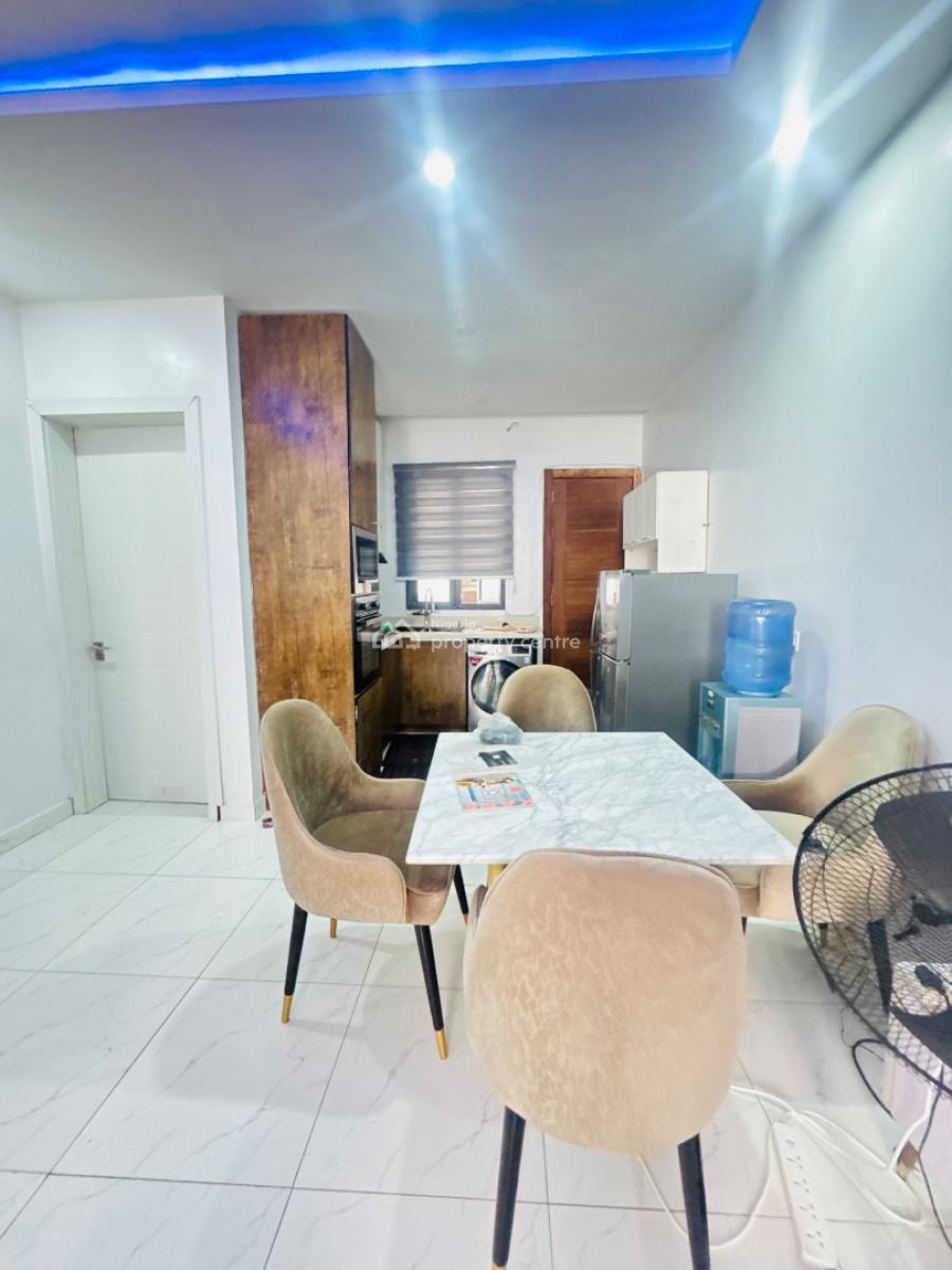 Furnished Two Bedroom Apartment Available, Agungi Lekki, Lekki Phase 2, Lekki, Lagos, Flat / Apartment for Rent