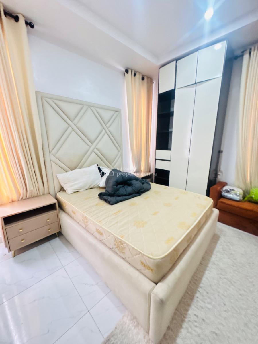 Furnished Two Bedroom Apartment Available, Agungi Lekki, Lekki Phase 2, Lekki, Lagos, Flat / Apartment for Rent