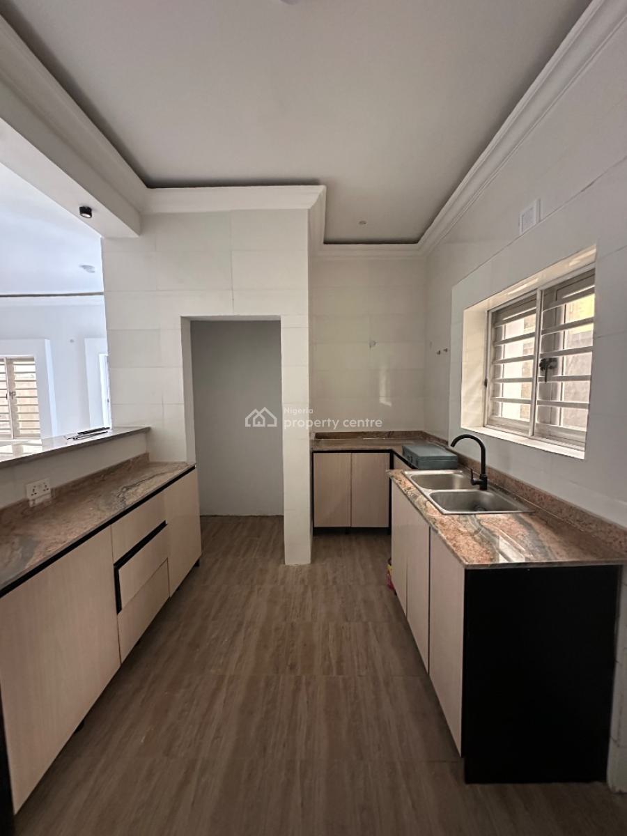 2bedroom Apartment, New Road, Igbo Efon, Lekki, Lagos, Flat / Apartment for Rent