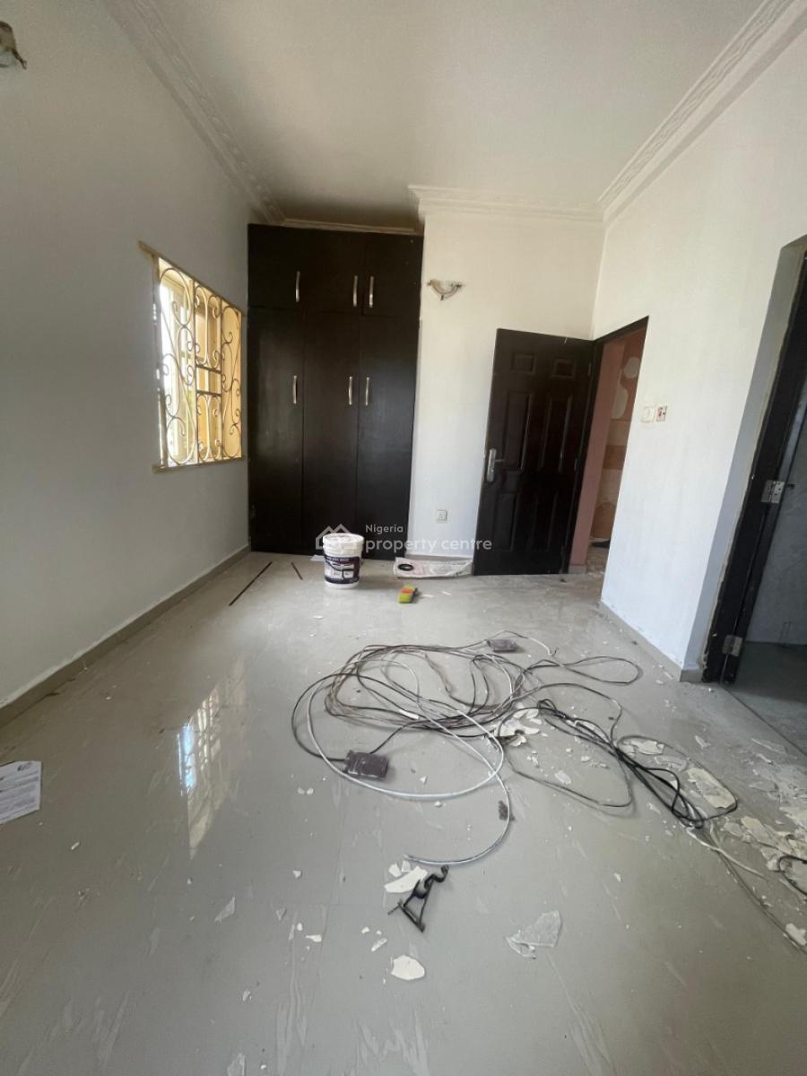 Well Remove 2 Bedroom Flat, Tarred Road, Lifecamp After Berger Yard By Nigerian Ghana School, Life Camp, Abuja, Flat / Apartment for Rent