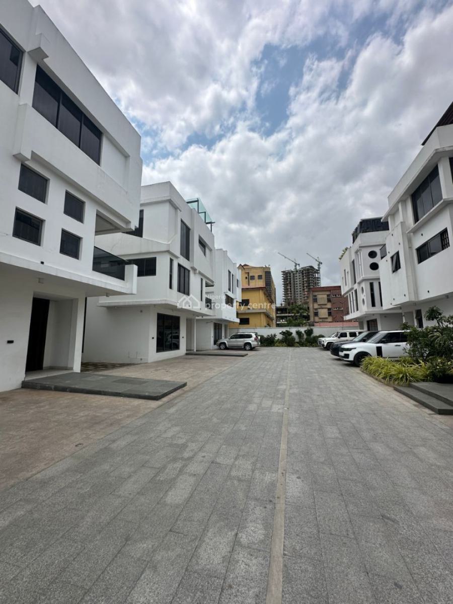 Luxury 6 Bedroom Detached House with 2 Rooms Bq, Ikoyi, Lagos, Detached Duplex for Sale