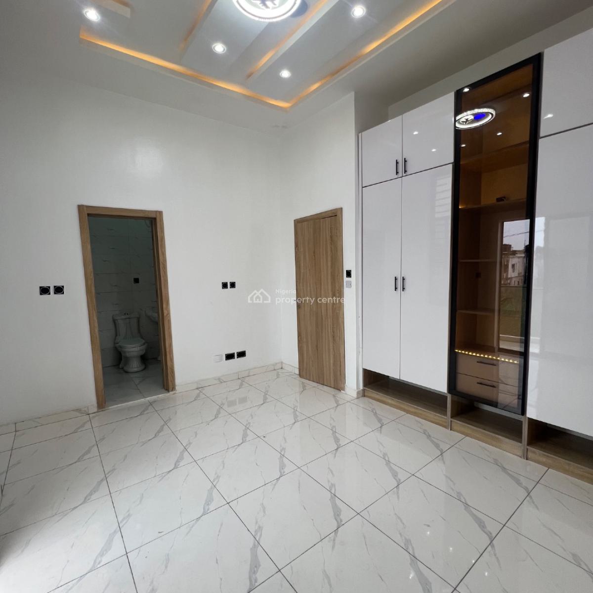 4 Bed &bq  150 Million, Ikota, Lekki, Lagos, Semi-detached Duplex for Sale