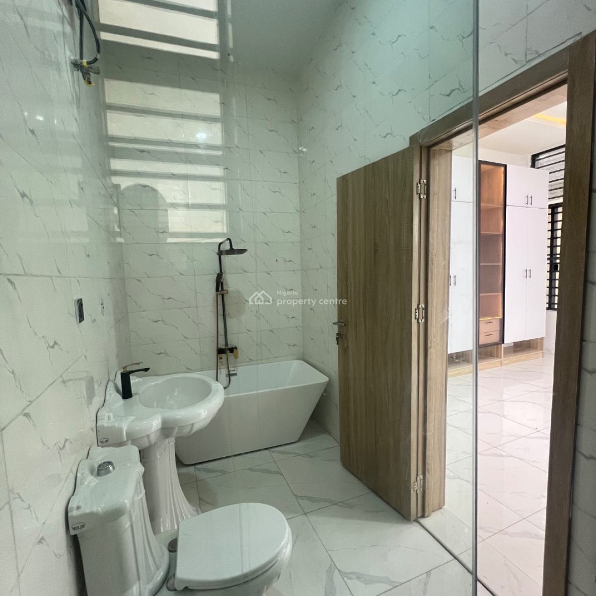 4 Bed &bq  150 Million, Ikota, Lekki, Lagos, Semi-detached Duplex for Sale