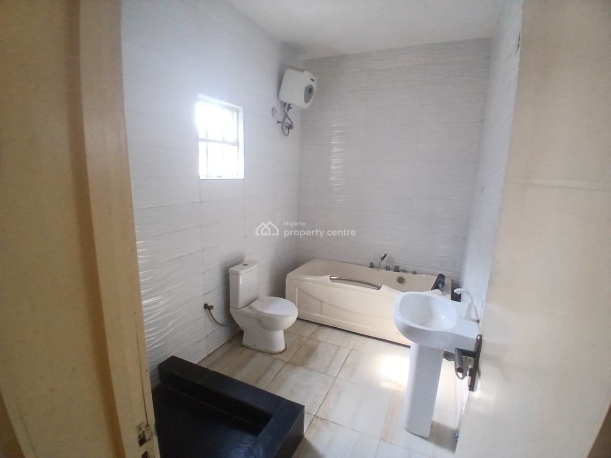 Neatly Maintained 4 Bedroom Semi-detached Duplex with a Room Bq, Chevy View Estate, Lekki, Lagos, Semi-detached Duplex for Rent