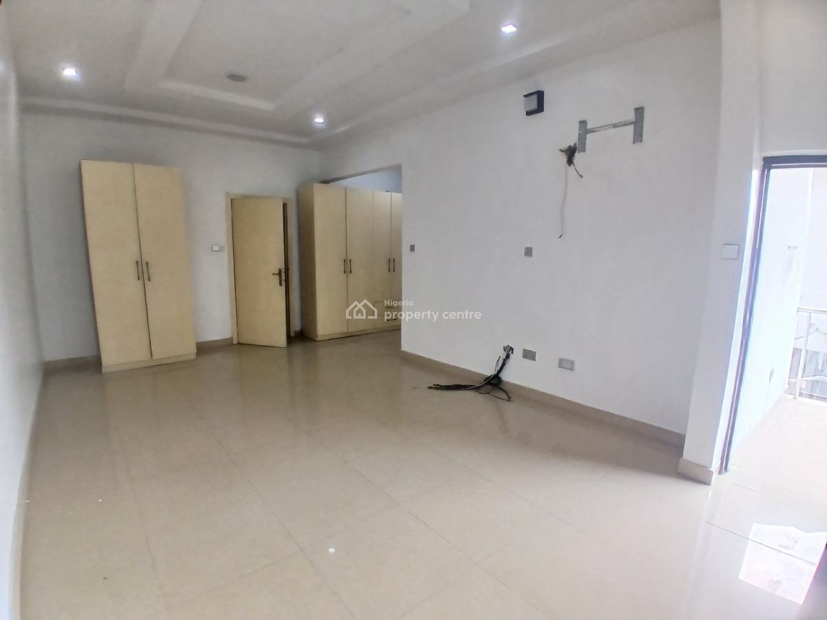 Neatly Maintained 4 Bedroom Semi-detached Duplex with a Room Bq, Chevy View Estate, Lekki, Lagos, Semi-detached Duplex for Rent