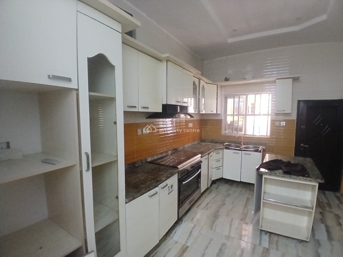 Neatly Maintained 4 Bedroom Semi-detached Duplex with a Room Bq, Chevy View Estate, Lekki, Lagos, Semi-detached Duplex for Rent
