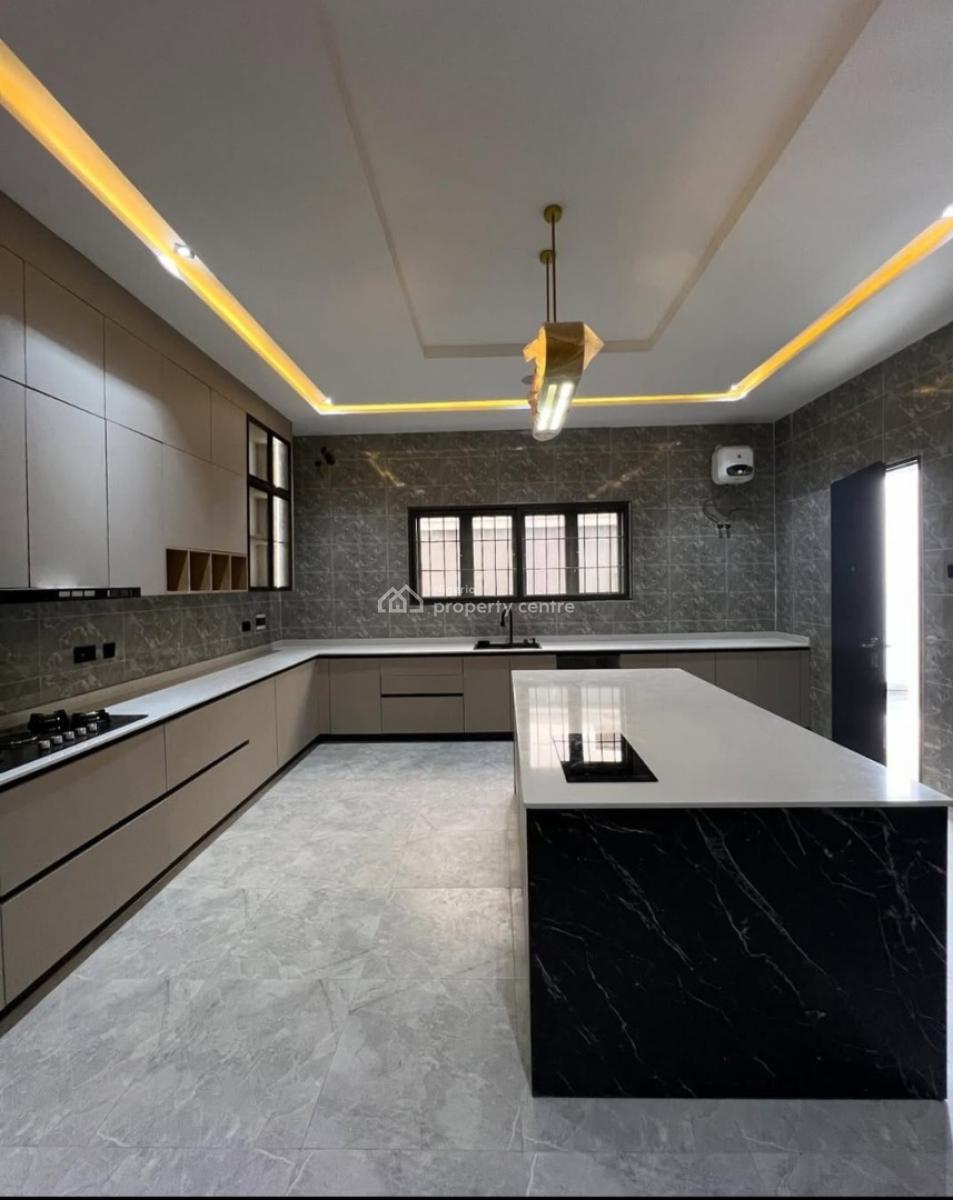 Luxury 6bedrooms Detached Duplex, Guzape, Guzape District, Abuja, Detached Duplex for Sale