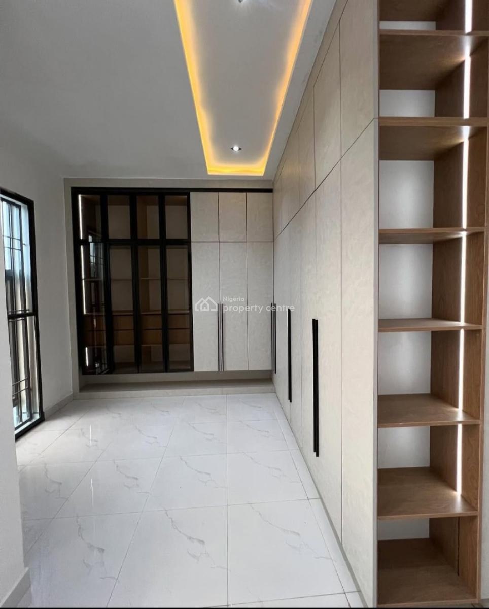 Luxury 6bedrooms Detached Duplex, Guzape, Guzape District, Abuja, Detached Duplex for Sale