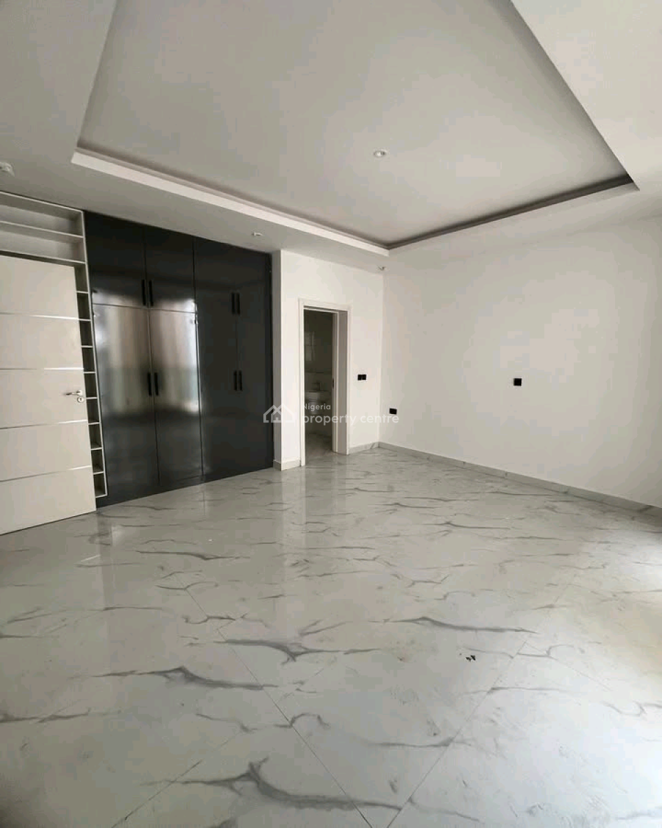 600m Ngn. 4 Bedroom Terrace with Bq in Oniru, Victoria Island.  List, Oniru, Victoria Island (vi), Lagos, House for Sale