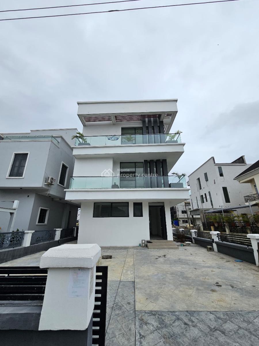 Breathtaking 5 Bedroom Detached Duplex and in a Secured Estate, Osapa, Lekki, Lagos, Detached Duplex for Sale