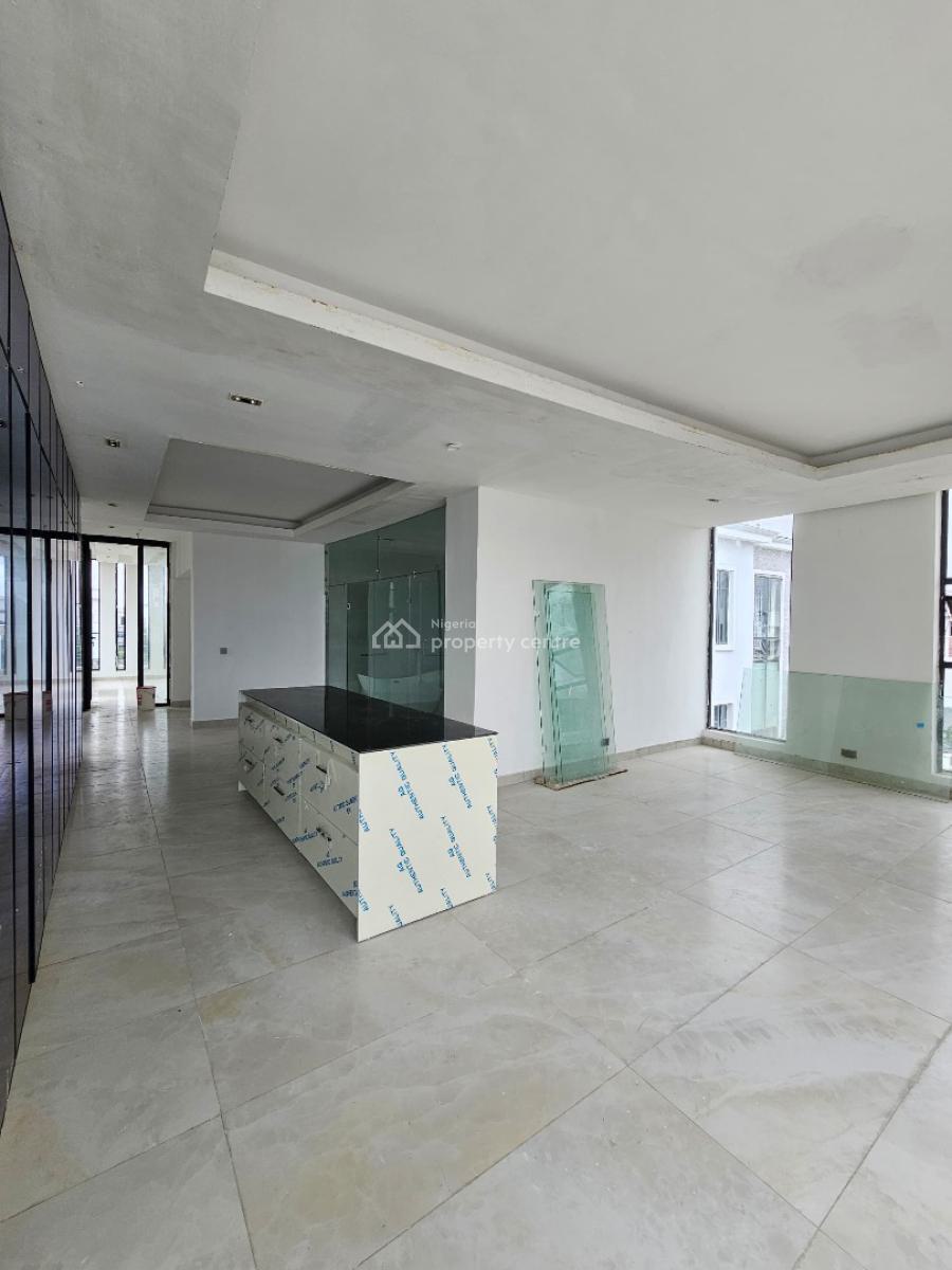 Breathtaking 5 Bedroom Detached Duplex and in a Secured Estate, Osapa, Lekki, Lagos, Detached Duplex for Sale