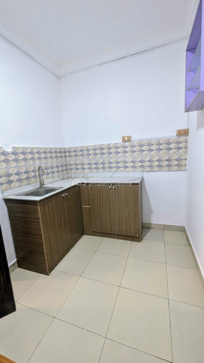 1-bedroom Mini Flat in an Estate (negotiable), Oniru, Victoria Island (vi), Lagos, Mini Flat (room and Parlour) for Rent