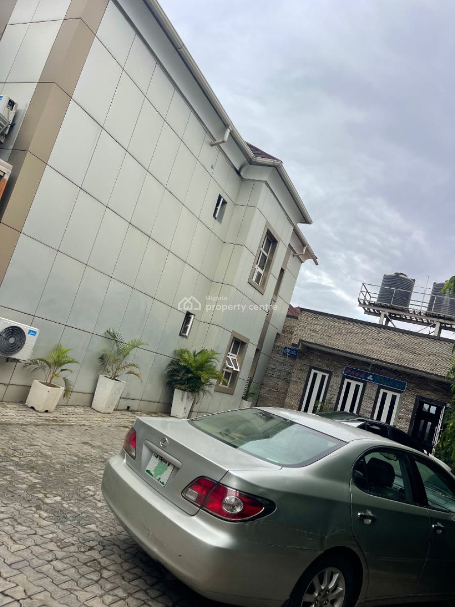 a Very Functional of 20 Rooms Hotel at at Gwarimpa Estate Fct Abj Nig, Gwarimpa Estate,fct Abuja Nigeria, Gwarinpa, Abuja, Hotel / Guest House for Sale