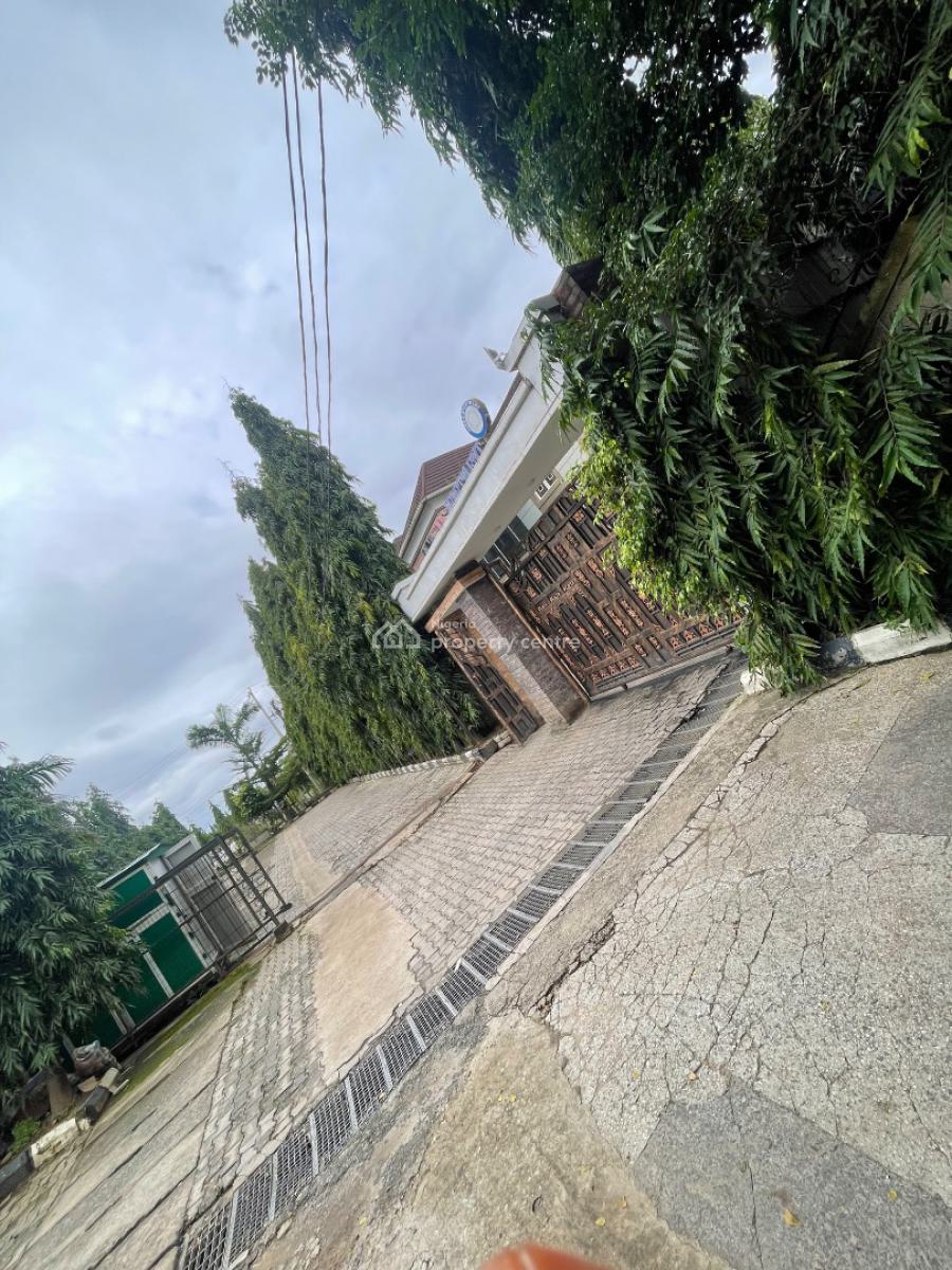 a Very Functional of 20 Rooms Hotel at at Gwarimpa Estate Fct Abj Nig, Gwarimpa Estate,fct Abuja Nigeria, Gwarinpa, Abuja, Hotel / Guest House for Sale