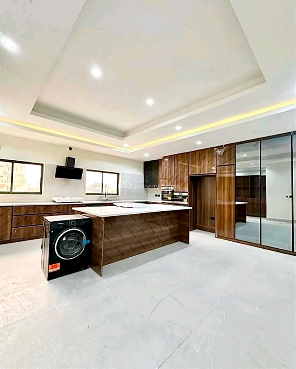 Massive Double Floor 5 Bedroom Penthouse in Old Ikoyi  N3.5b  5 Bedro, Ikoyi, Lagos, House for Sale