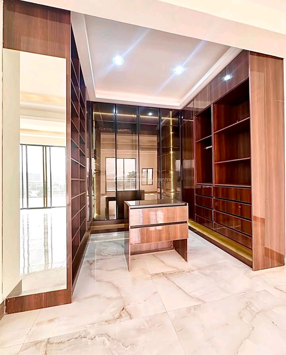 Massive Double Floor 5 Bedroom Penthouse in Old Ikoyi  N3.5b  5 Bedro, Ikoyi, Lagos, House for Sale