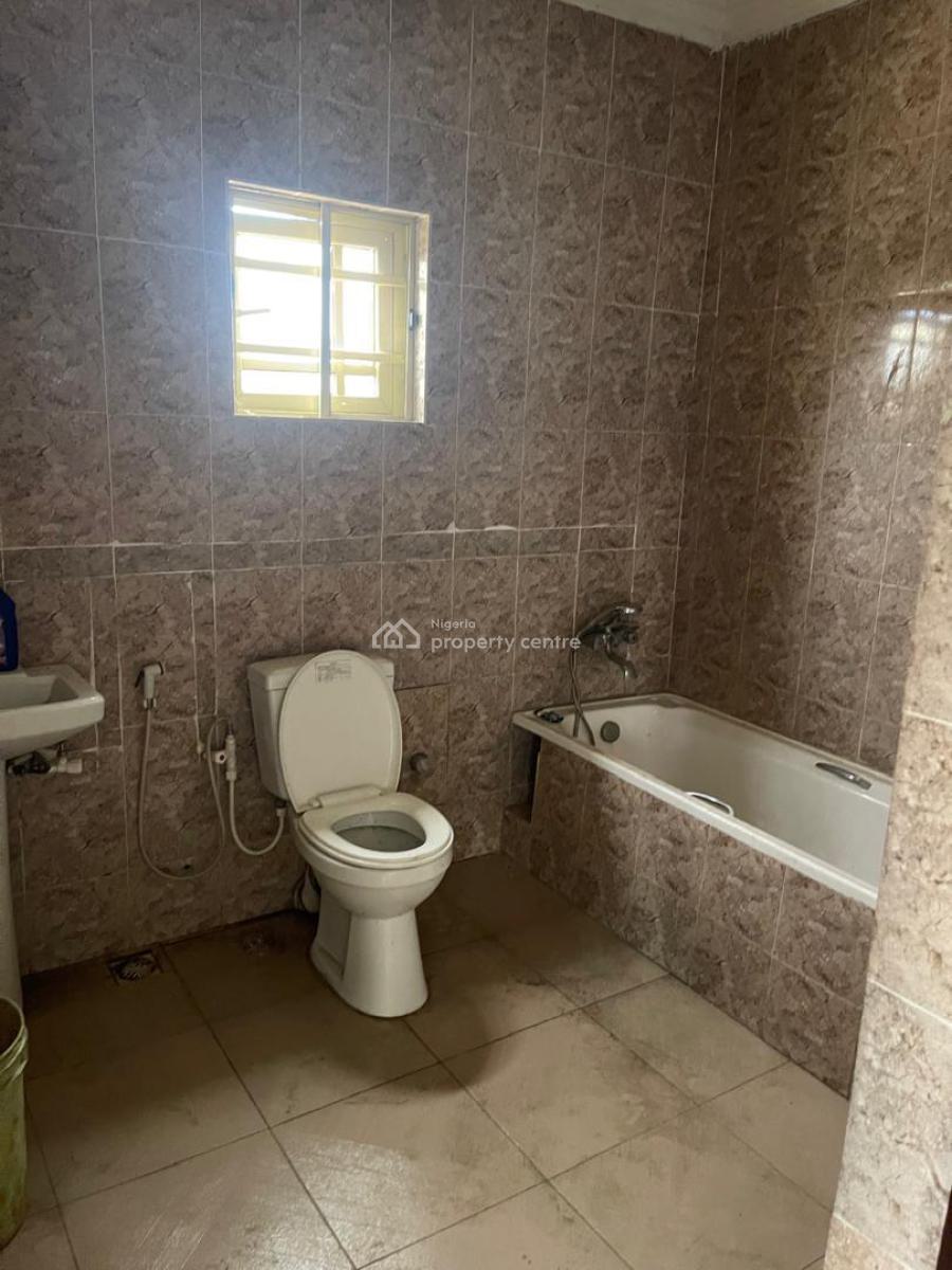 Decent 4bedroom Duplex, Millennium Estate Ups, Gbagada, Lagos, Terraced Duplex for Rent