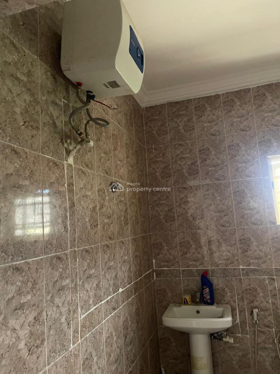 Decent 4bedroom Duplex, Millennium Estate Ups, Gbagada, Lagos, Terraced Duplex for Rent