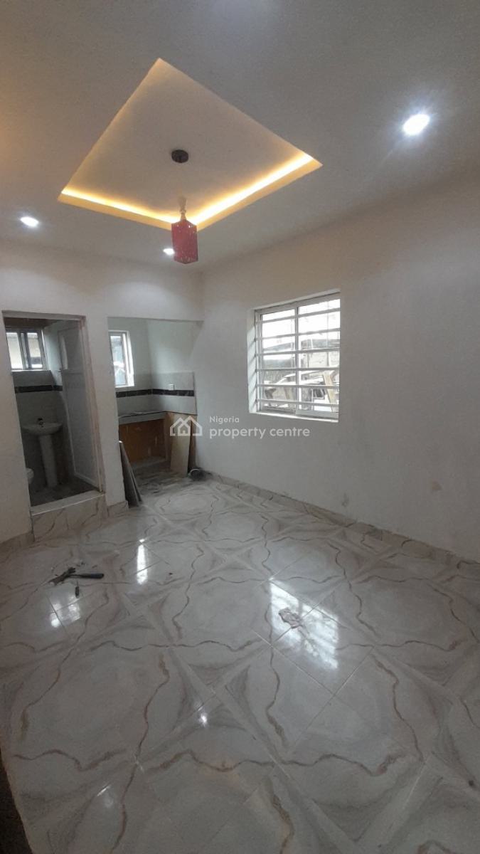 Newly Built Luxury Studio Apartment, Pedro, Palmgrove, Shomolu, Lagos, Self Contain (single Rooms) for Rent