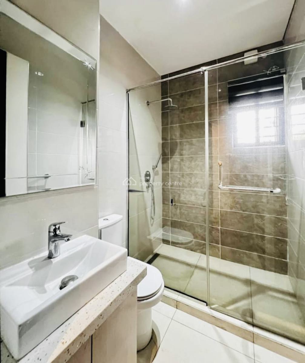 Exquisite 3 Bedroom Apartment with Gym and Pool, Off Queens Drive, Ikoyi, Lagos, Flat / Apartment for Rent