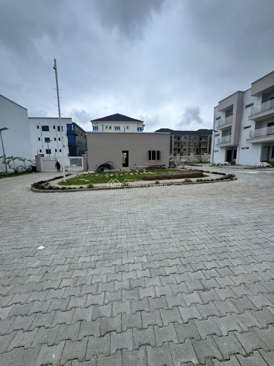 Luxurious & Exquisite Built 4beds Terraces with Bq, Off Okonjo Iweala Way, Utako, Abuja, Terraced Duplex for Sale