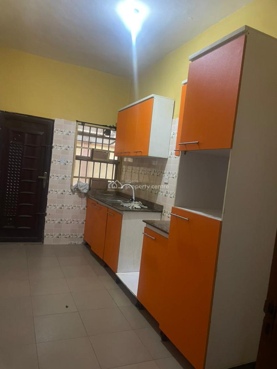 Lovely 3 Bedroom Flat in an Estate, Magodo Isheri, Gra Phase 1, Magodo, Lagos, Flat / Apartment for Rent