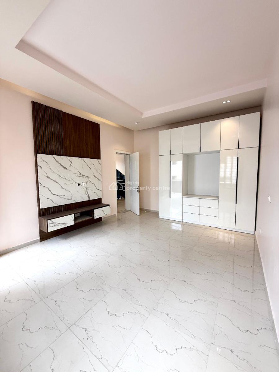 5bedroom Gated Tarrece Duplex Corner Piece, Guzape, Guzape District, Abuja, Terraced Duplex for Sale