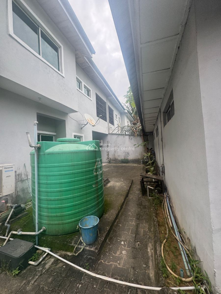Commercial Use 5bedrooms Detached Duplex with 2bq, Off Admiralty Way Lekki Phase1, Lekki Phase 1, Lekki, Lagos, House for Rent