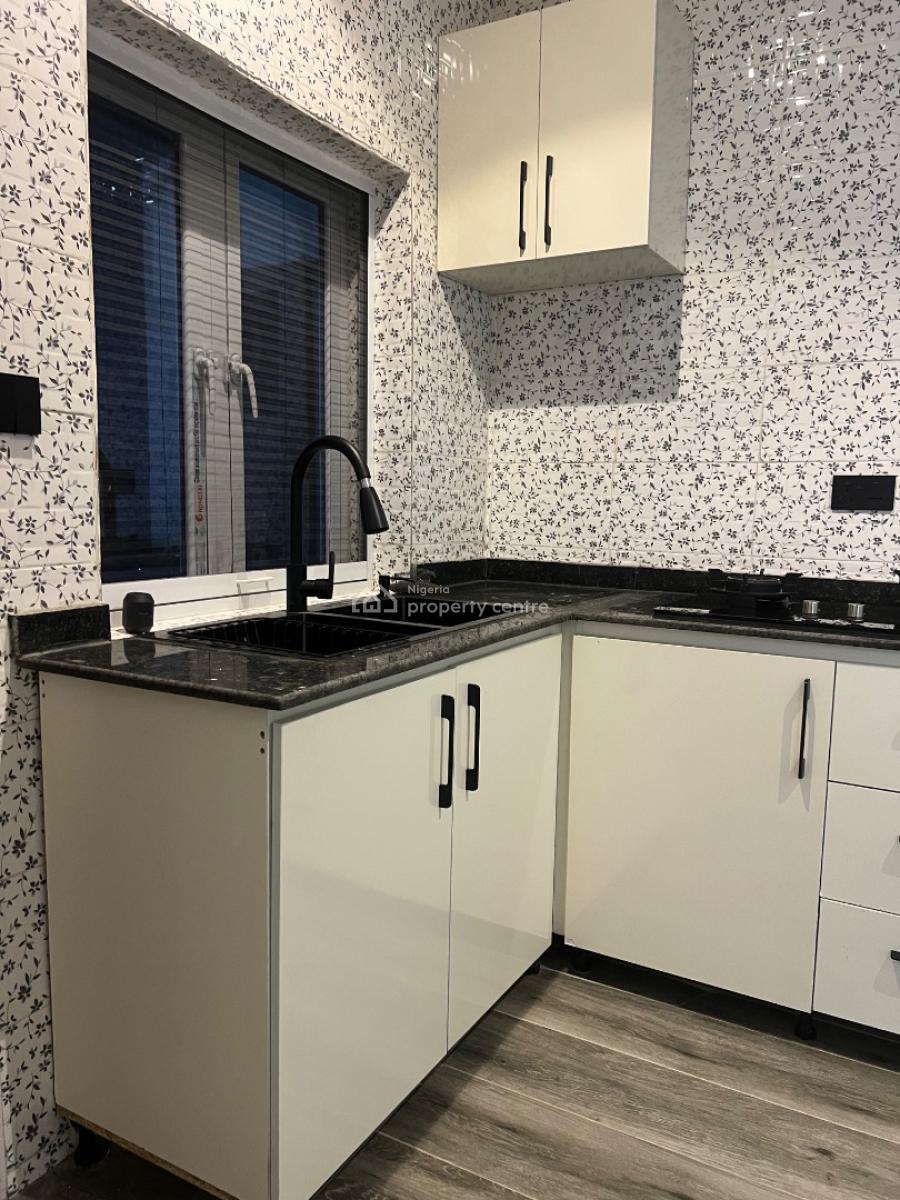 4 Bedroom Terrace, Guzape, Guzape District, Abuja, Terraced Duplex for Sale