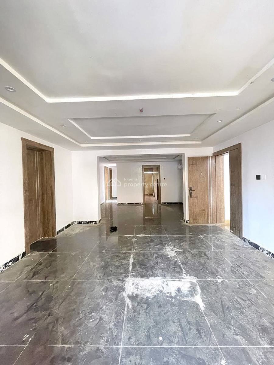 Newly Renovated 3 Bedroom Apartment, Lekki Phase 1, Lekki, Lagos, Flat / Apartment for Rent