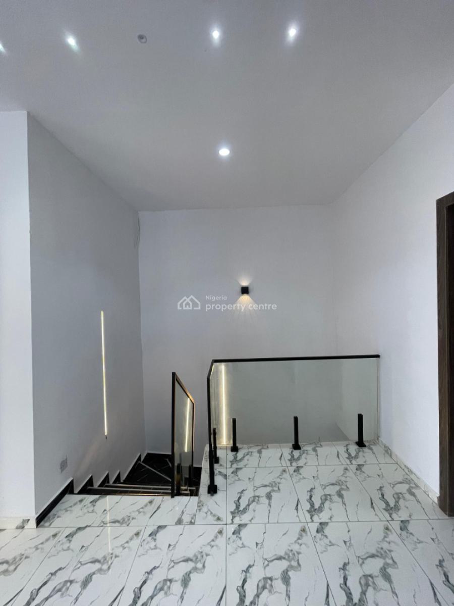 a Perfect Blend of Comfort and Style, Ikota Lekki Lagos, Ikota, Lekki, Lagos, Semi-detached Duplex for Sale