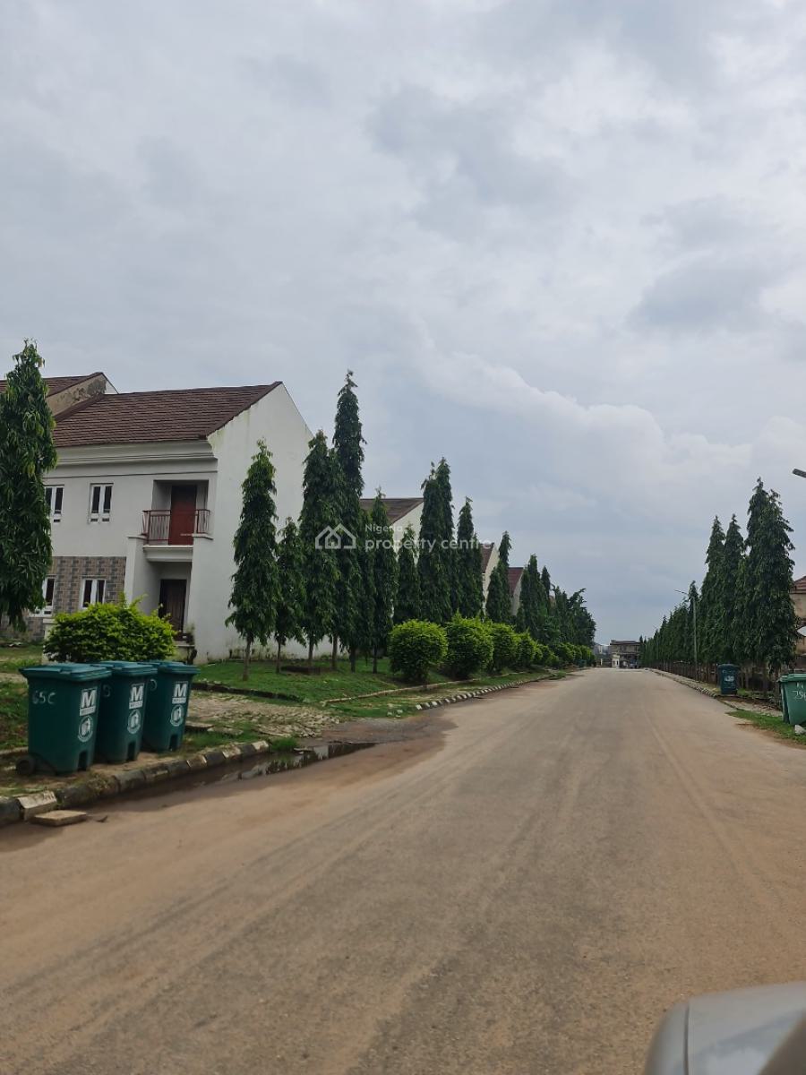Standard & Spacious 2-bedroom Flat in Apo Dutse, Abuja, Apo-dutse By Cedarcrest Hospital, Apo, Abuja, Flat / Apartment for Rent