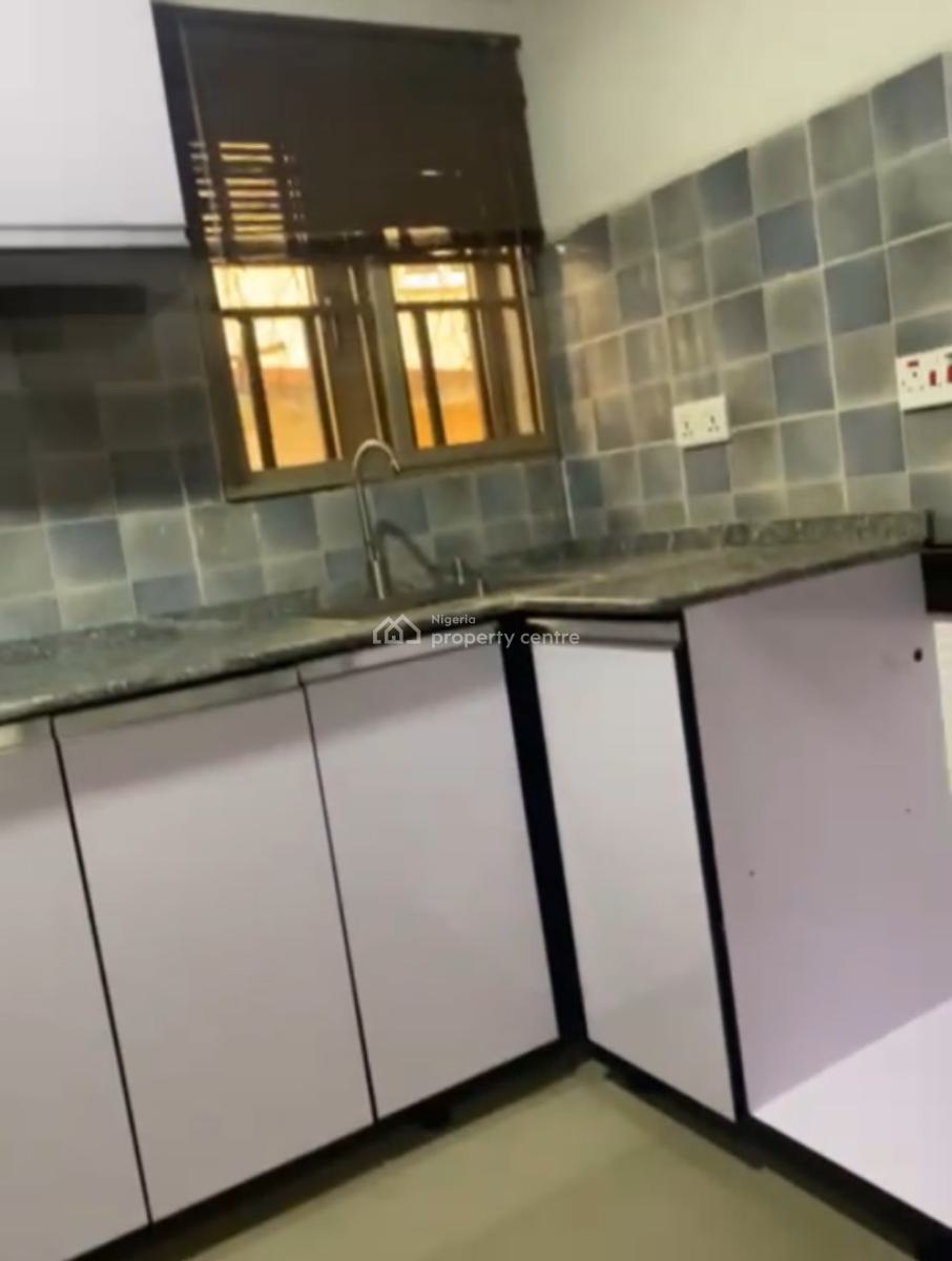 Luxury 1bedroom, Zone 2, Wuse, Abuja, Mini Flat (room and Parlour) for Rent