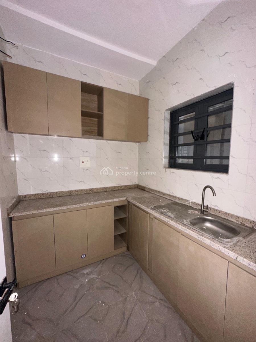 2 Bedroom Apartment, Orchid Road, Lekki, Lagos, Flat / Apartment for Rent