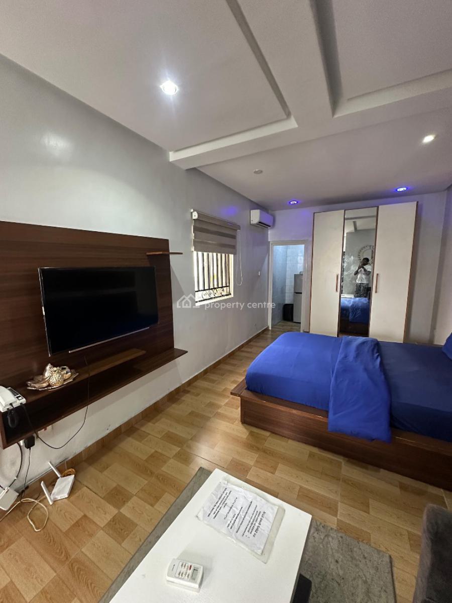 Furnished Studio Apartments, Off Freedom Way, Lekki Phase 1, Lekki, Lagos, Flat / Apartment for Rent