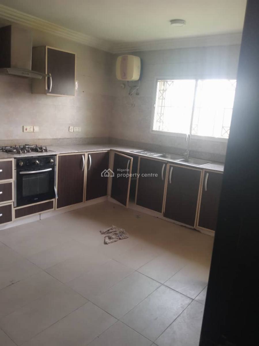 Spacious 3 Bedroom Apartment, Admiral Gabriel Street, Ikate, Lekki, Lagos, Flat / Apartment for Rent
