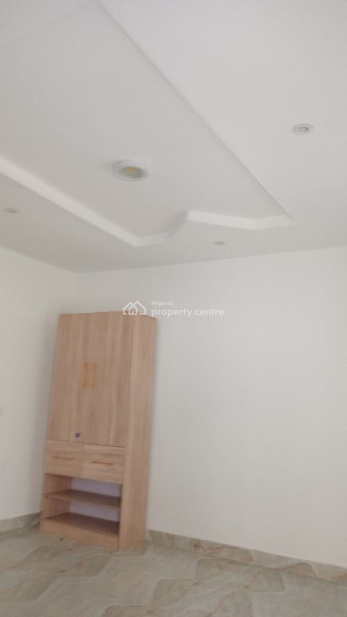 Brand New Topnotch Room and Parlor Self Contain  Flat, Main Bogije Extension, Bogije, Ibeju Lekki, Lagos, Flat / Apartment for Rent