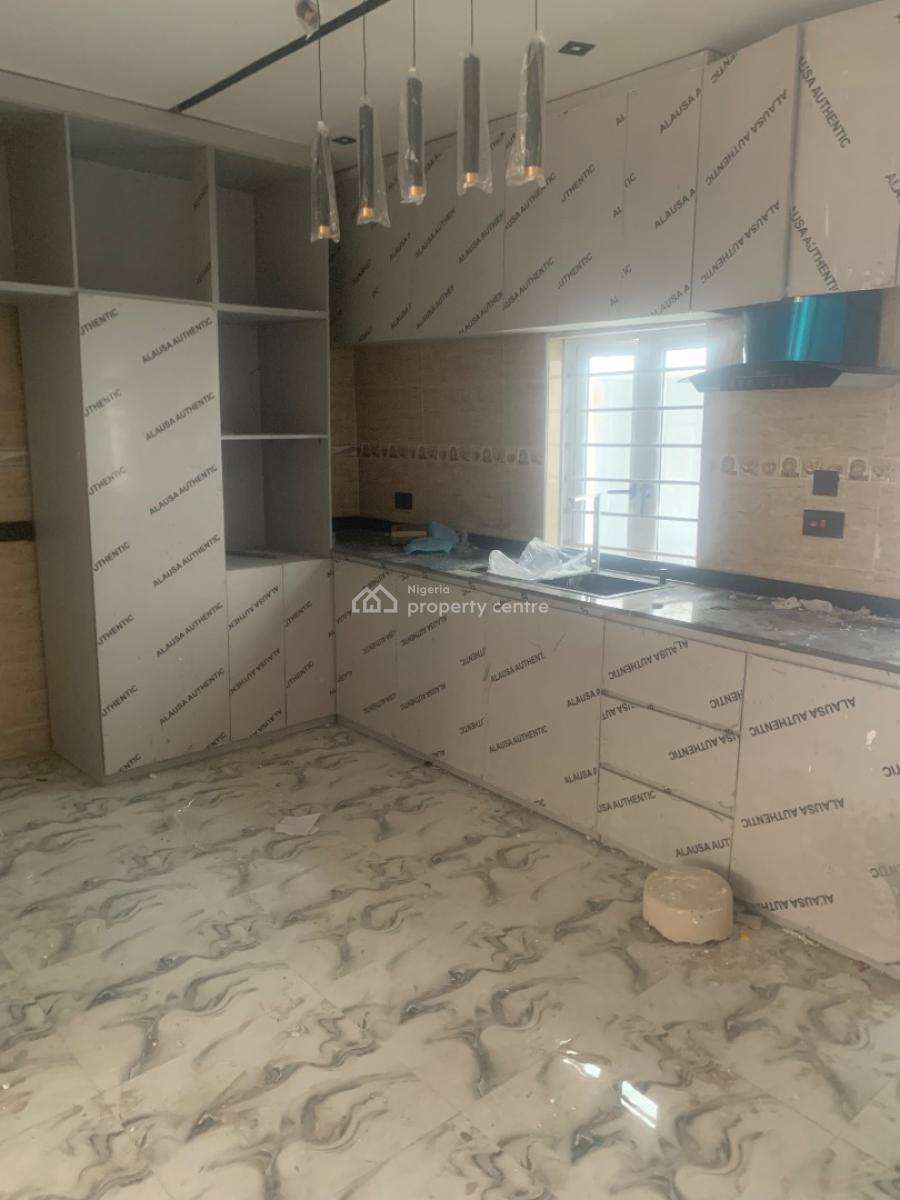 2 Bedroom Flat, Ilasan, Ikate, Lekki, Lagos, Flat / Apartment for Rent