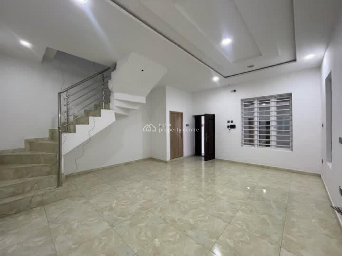 Serviced 4bedroom Terraced Duplex, Royal Pine Estate, Orchid Road, Lekki, Lagos, Terraced Duplex for Rent