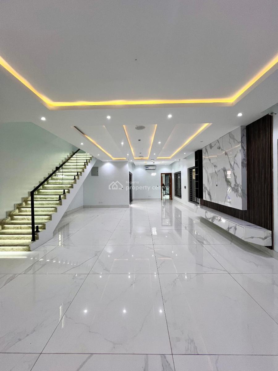 Luxurious 5bedroom Duplex with Pol, Gym, Cinema, Lounge Ad Bq, Lekki Phase 1, Lekki, Lagos, Detached Duplex for Sale