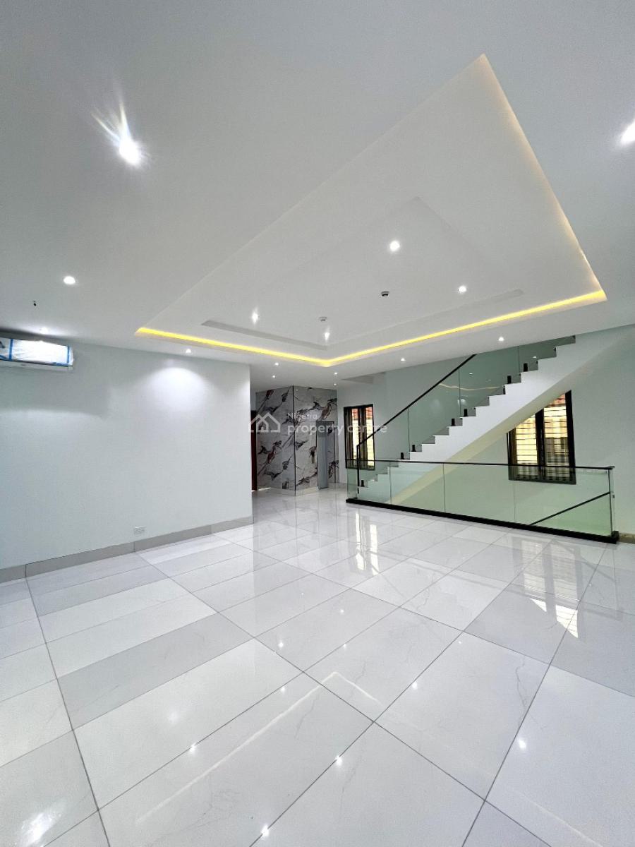 Luxurious 5bedroom Duplex with Pol, Gym, Cinema, Lounge Ad Bq, Lekki Phase 1, Lekki, Lagos, Detached Duplex for Sale
